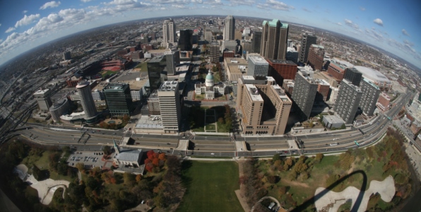 An image of the St. Louis city skyline.